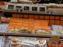-沪上阿姨·臻选茶饮(上海环球港店)