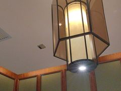 -八府香鸭·啫啫煲(华山路店)