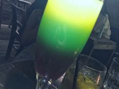 -脚下咖啡·CHILL酒馆(灵光东巷店)