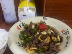 -何永光123鲜牛肉馆(1号店)