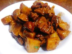 土豆炖牛腩-华春餐馆(鱼山路店)