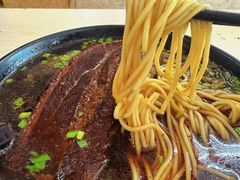-小龙大肉面馆