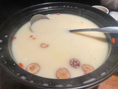 胡椒猪肚鸡锅-乔街深夜食堂·台州菜·高压锅生蚝(杭州总店)