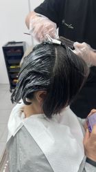 -首脑美发沙龙