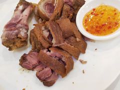 -渔意楼·驰名沙田乳鸽(五羊旗舰店)