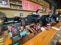 -星巴克臻选(成都环球乐天店)