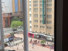 -江边城外烤全鱼(世茂广场店)
