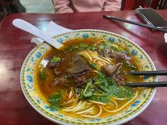 -金杨拉面王小吃面馆·牛三宝面·红烧牛肉粉