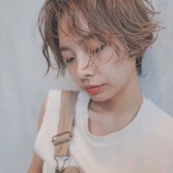 -卡尔诗·科技美肤连锁