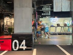 -MR.COOL健身工作室(浦江城市生活广场店)