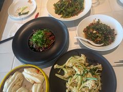 -合品记·湖南私房菜&小龙虾(霄云路店)