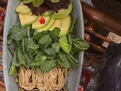 -老牌坊云南鱼豆花火锅(哈西万达店)