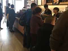 -星巴克臻选(济南万达店)