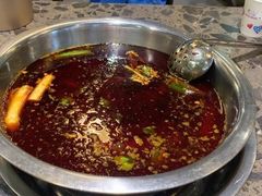 -肖肖酸萝卜鱼火锅(总店)