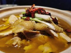 -河畔春天时尚餐厅