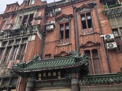 -梅龙镇酒家(南京西路总店)