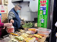 -清真回族八哥秘制饼夹菜