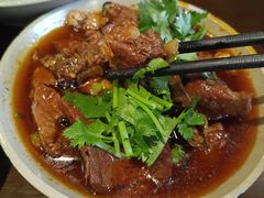 -谢老五跷脚牛肉·非遗传承店
