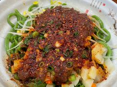 油泼+杂酱面-手擀菠菜面(西康路店)