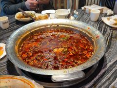 -老船舫·现做活鲜鱼馆(东郊记忆店)