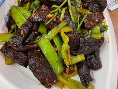 -粟氏天府·东北烧烤(长安街店)