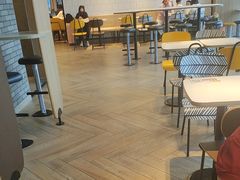-麦当劳(西站店)