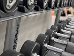 -超级猩猩健身·私教(上海体育场店)