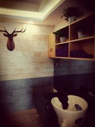 -SWANK SALON