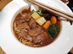 红烧牛肉面-贯一台湾牛肉面(八一七中路店)