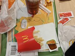 -麦当劳(轻轨曹杨路店)