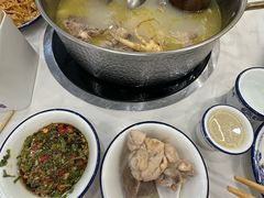-朴小妹人参鸡汤火锅(长白山万达店)