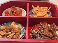 -老萍巷莲花血鸭·萍乡地标江西菜(步行街店)