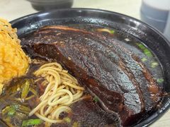 大肉面-小龙大肉面馆