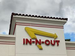 -In-N-Out Burger(LAX)