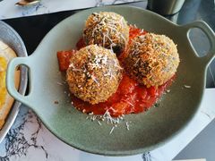 墨鱼芝士饭团-KCOOKING概念韩餐(世茂52+店)