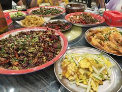 -江湖黑大兔(杨家坪店)