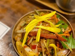 -银米·云南传统过桥米线(双廊黑金冠店)