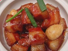 老上海红烧肉-亢龙太子酒轩·花园店