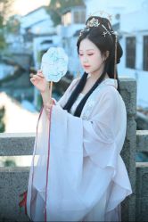 -梦回汉唐汉服旗袍体验馆(拙政园店)