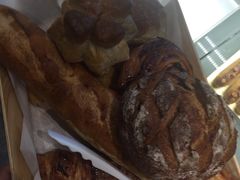 -Dough&Joe团憩(瑞虹天地月亮湾店)