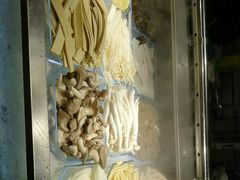 -成都你六姐·牛肉冒菜(城市集市合生汇店)