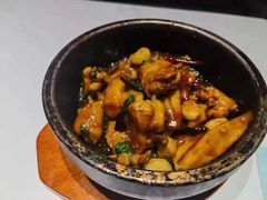 -楚山晓·湖北菜(武汉光谷K11店)