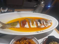 -饭橘汉江码头·乡野土菜馆(静安路店)