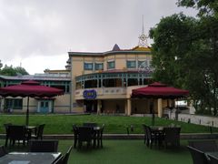 -铁路江上俱乐部