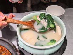 -吴越荣记苏州菜·松鼠桂鱼100%活鱼现做(斜塘老街店)
