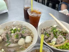 -榮泰米粉湯(Left Shop)