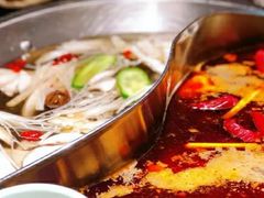 菌香鸳鸯锅-晓宇重庆火锅(赛格国际购物中心店)
