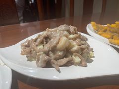 奶爆两样-恩宏德餐馆(平山道店)