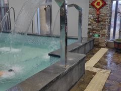 -白桦林温泉谷