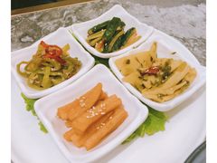 -稻鲜记潮汕砂锅粥